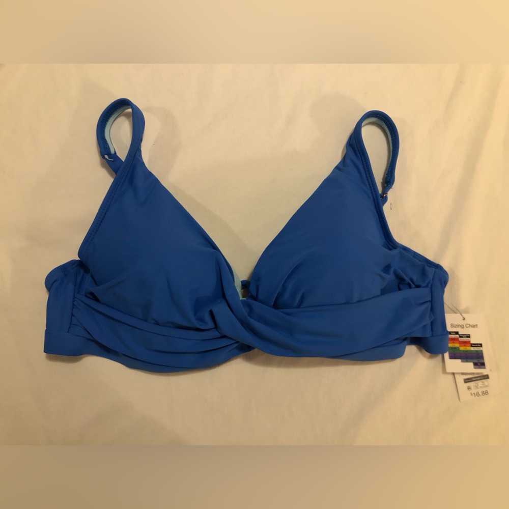 Time & Tru NWT underwire twist front top with adjustable straps & tie back, XL